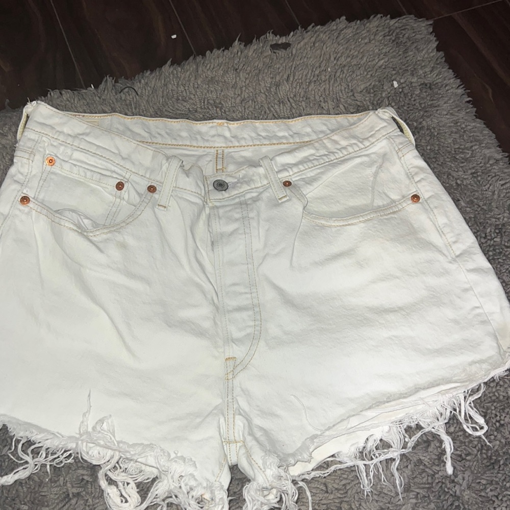 Levi’s High Rise Shorts
